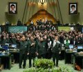 نمایندگان مجلس در حمایت از سپاه پاسداران سبزپوش شدند